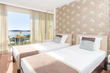 Amfora Hvar Grand Beach Resort - 6