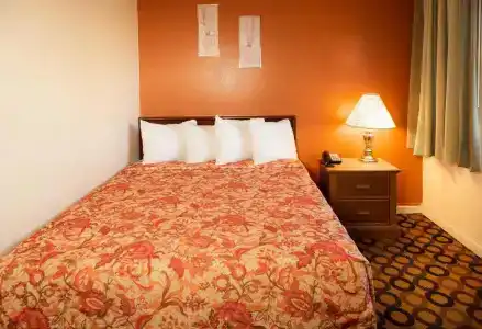 Granada Inn - 37