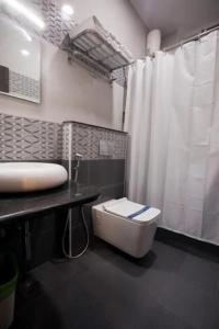 Sma Grand Inn - 8