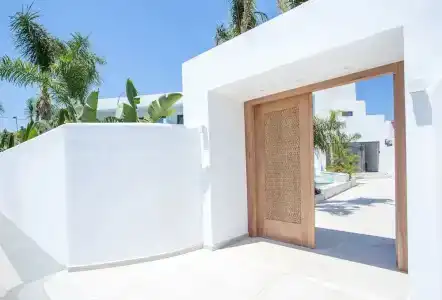 Vanik Suites - 17