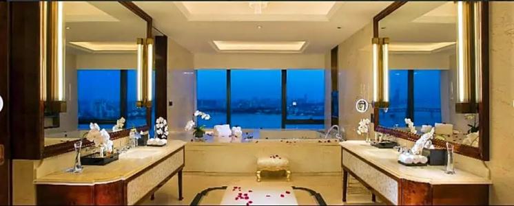 Hilton Wuhan Riverside - 151