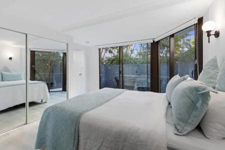 Pacific Broadbeach - 45