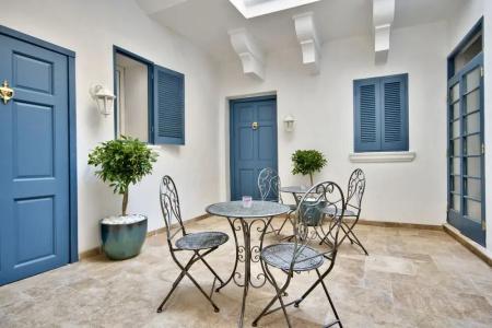 Julina Boutique Living - 18