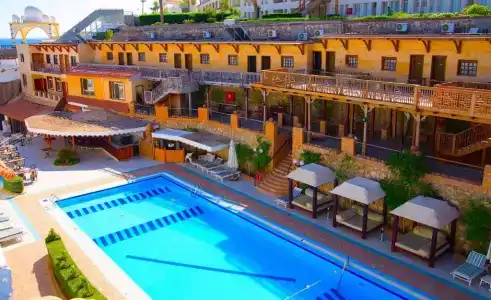 Naama Blue - 42