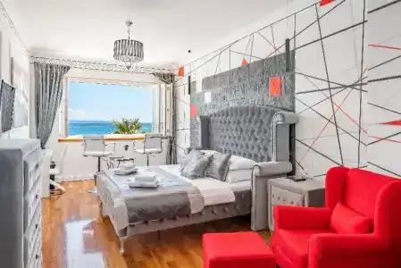 Galeria Valeria Seaside Downtown - MAG Quaint & Elegant Boutiques - 218