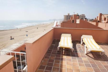 Lloyds Beach Club - 81