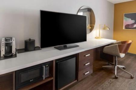 Hilton Garden Inn Los Angeles / Hollywood - 25