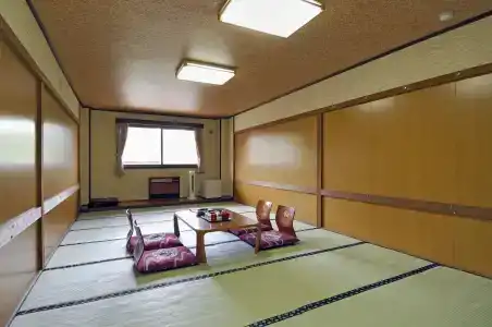 Shiga Palace - 14