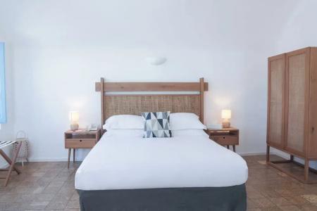 Pantelia Suites - 240