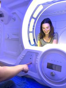 Space Night Capsule Hostel - 11
