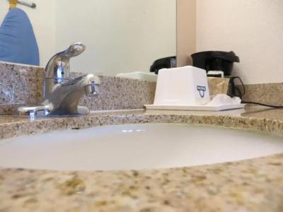 Cabana Inn & Suites - 21