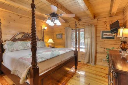 RiverStone Resort & Spa - 80