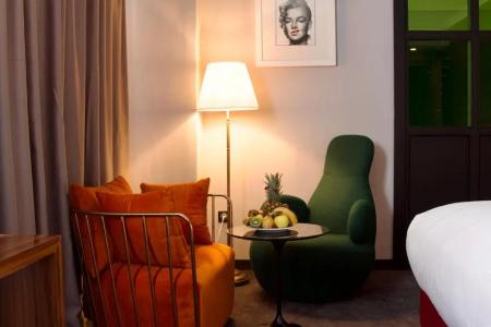 Boutique Gauthier - 193