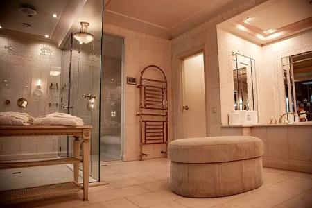 Royal Casino Spa & Resort - 85
