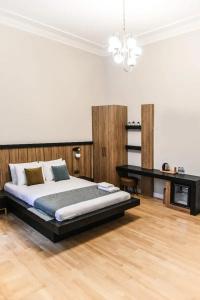 Luxir - 25