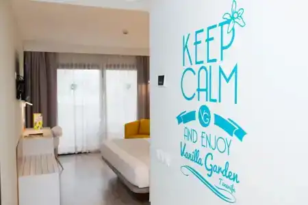 Vanilla Garden Boutique - Adults Only - 49
