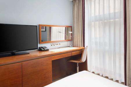 Hilton London Kensington - 5