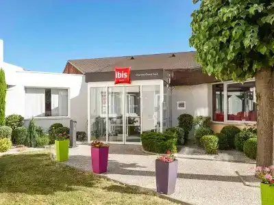ibis Ouest Luce - 33