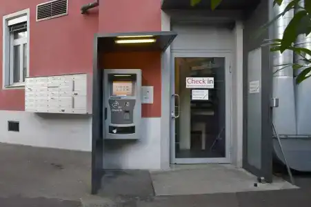 Swiss Star California - contactless self check-in - 13