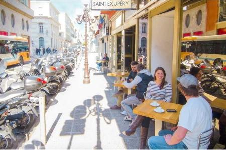 Villa Saint Exupery Beach Hostel - 13