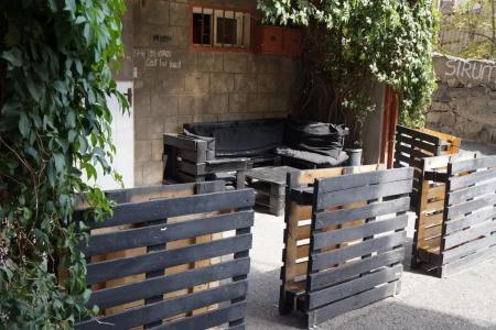 Zebra Hostel and Tours - 1