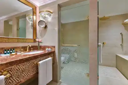 Sheraton Grand Resort & Convention - 6