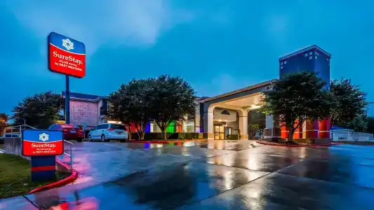 Surestay Plus By Best Western San Antonio North 281 n - 17