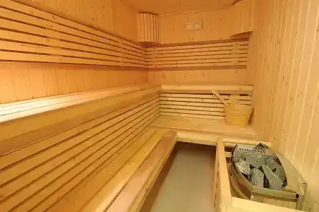 Corp Executive Suites - 14