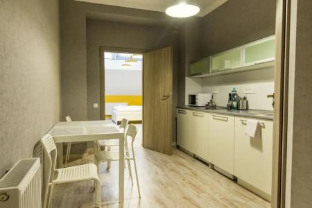 Opera Passage Apart - 114