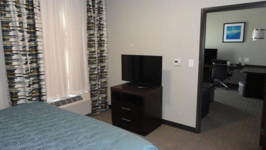 MainStay Suites - 4