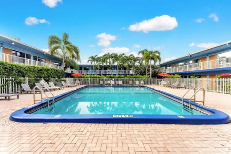 Rodeway Inn & Suites Fort Lauderdale Airport & Cruise Port - 18