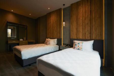 Sand Dollar Boutique - 4