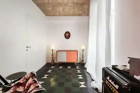 A.D. 1768 Boutique - 89