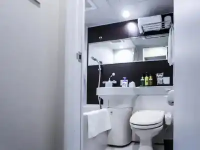 Livemax kannai ekimae - 4