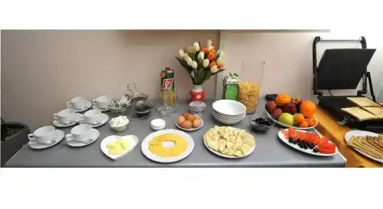 Bed & Breakfast Bishkek - 11