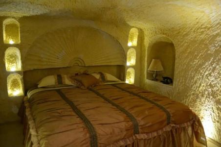 Golden Cave Suites - 133