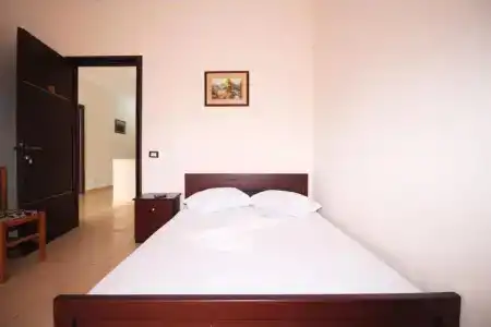 Rixhi - 50