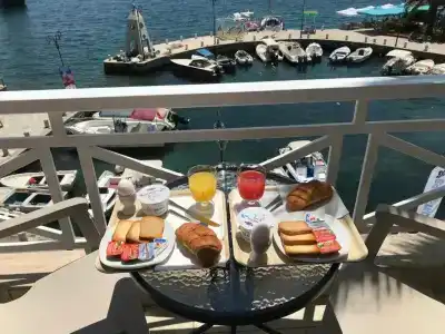 Sun n Blue - 6