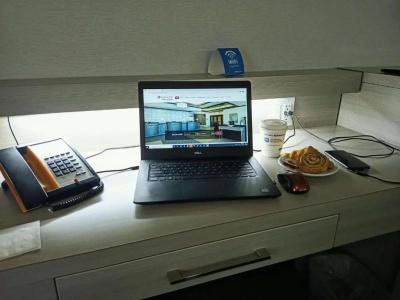 Best Western Plus Village Park Inn - 44