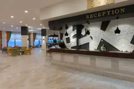 Aska Just In Beach - All Inclusive - 1