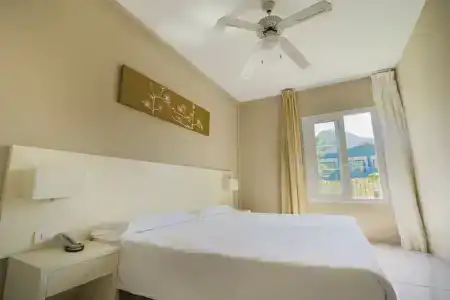 Los Olivos Beach Resort - 2