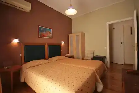 Adam's - 5