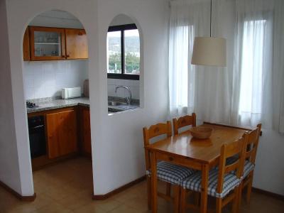 Apartamentos Hg Cristian Sur - 9