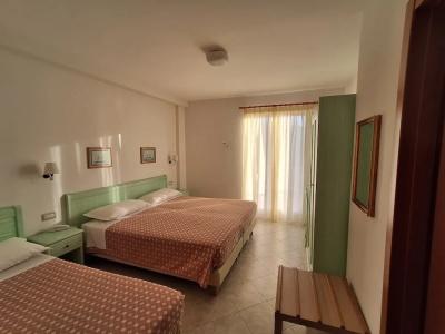 Dania - 80