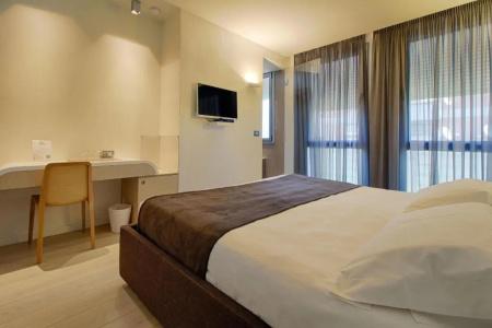 The Rooms Tirana - 38
