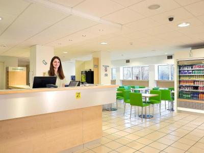 ibis budget Cardiff Centre - 17