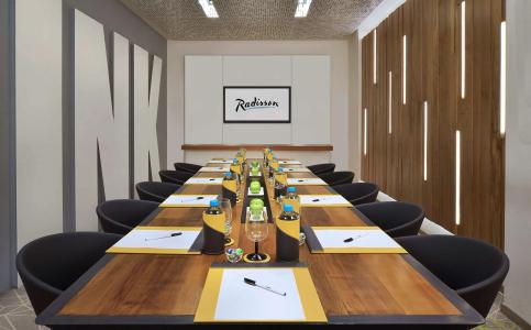 Radisson Bengaluru City Center - 5