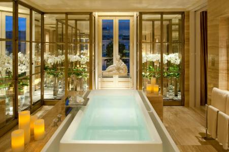 Four Seasons George v Paris - 20