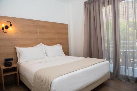 Liberty of Nafplio - 2