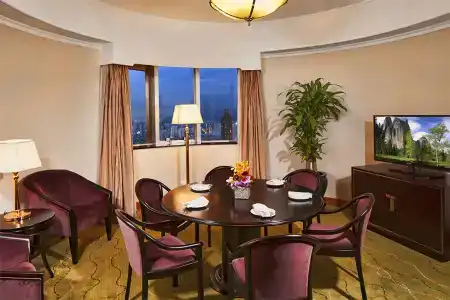 Renaissance Shenzhen Luohu - 3